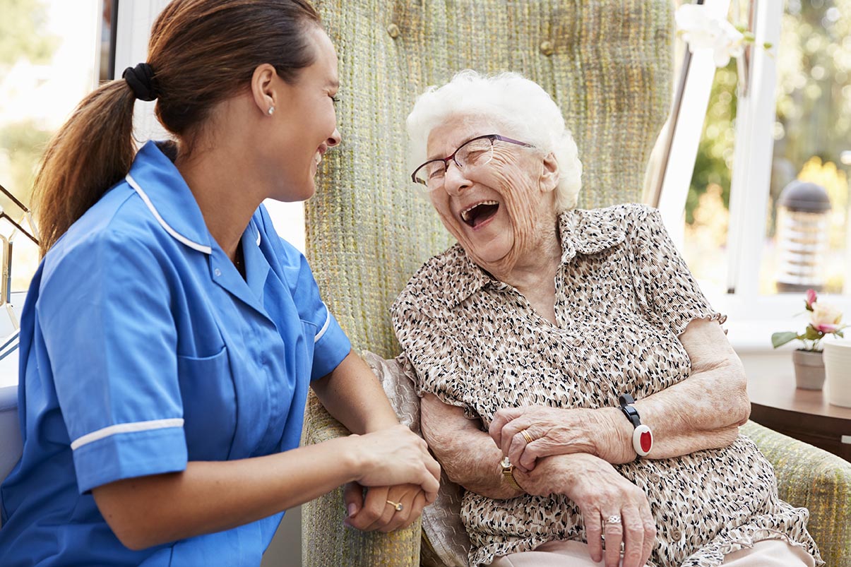 Home Care vs Private Nursing Homes: What’s the Best Option?